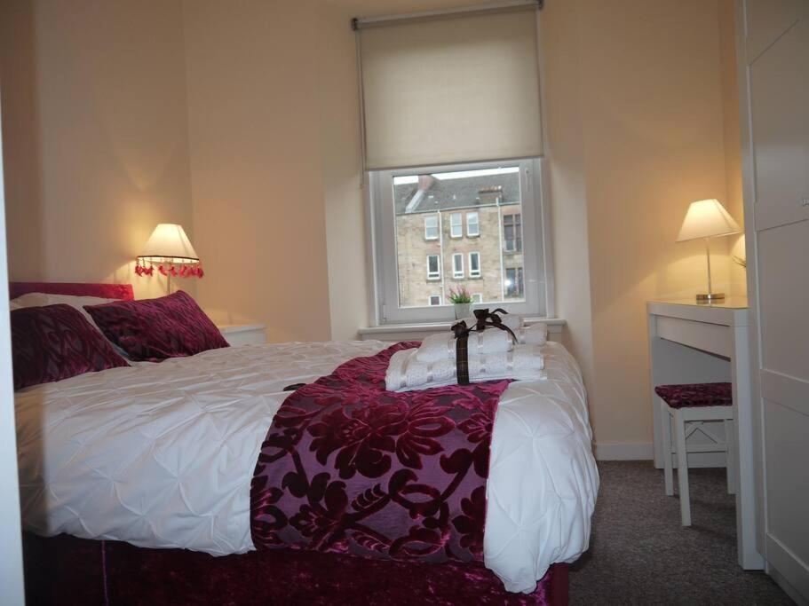 Fabulous Location, One Bedroom West End Flat, Just Off Byres Rd, Close To Sec & Hydro 글라스고 외부 사진